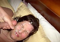 Cumming on her face